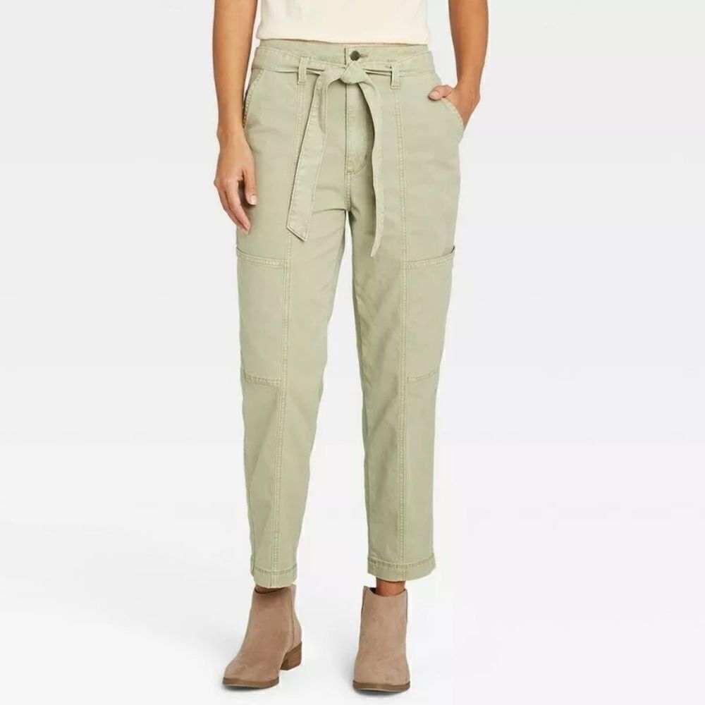 Universal Thread Pale Sage Green Belted Utility Cargo Pants